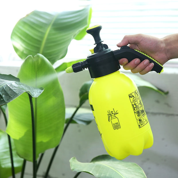 2L Hand Held Pressurized Sprayer Bottle for House Cleaning and Gardening - FloorCleaningSolution